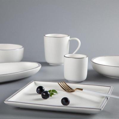 Fresh Style Color Porcelain Dinner Set With Light 